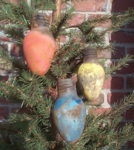 Christmas Light Bulb Ornaments